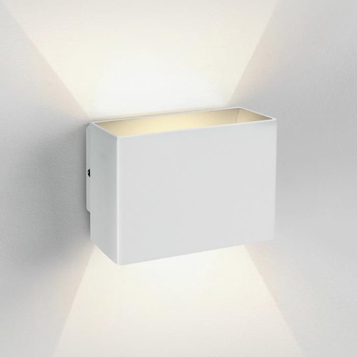 WHITE WALL LED 5w WW IP54 230v.