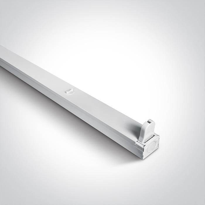 WHITE 1xT8 LED 600mm BATTEN 100-240V.